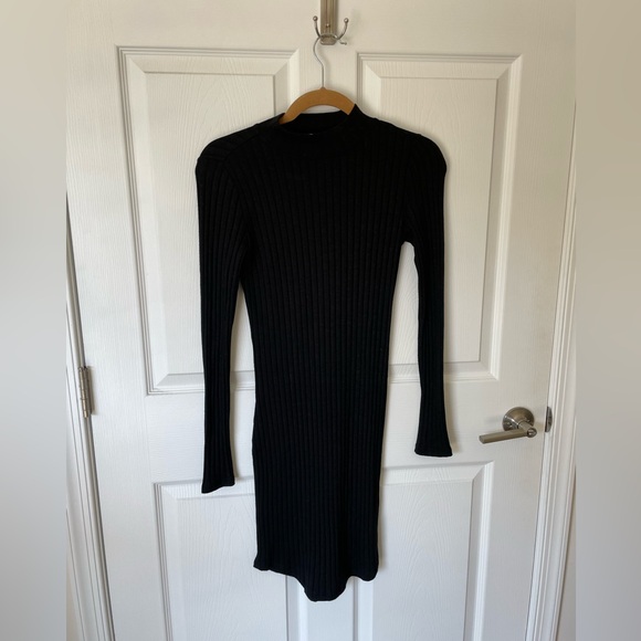 Abercrombie Ribbed Tunic Sweater Dress - Picture 1 of 4